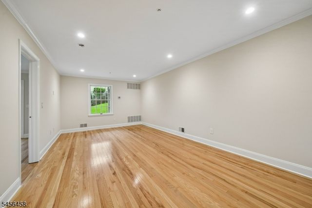 280 Potomac Dr, Bernards Twp., NJ 07920