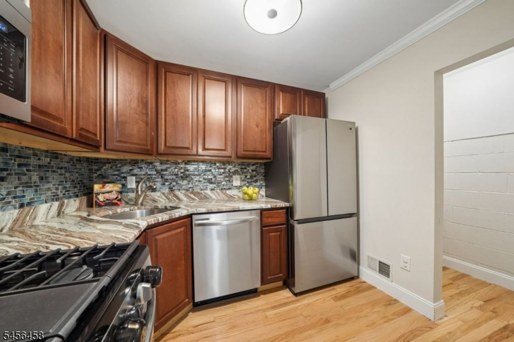 280 Potomac Dr, Bernards Twp., NJ 07920 — photo 5