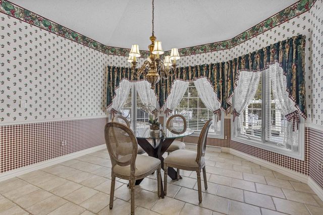 324 E HADDONSTONE DRIVE, Appleton, WI 54913