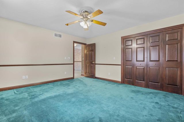 324 E HADDONSTONE DRIVE, Appleton, WI 54913