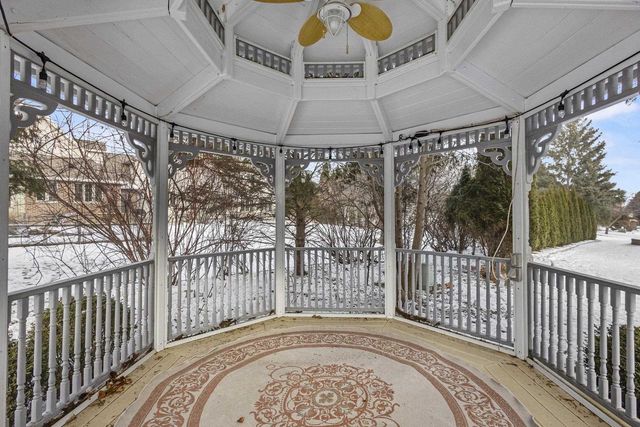 324 E HADDONSTONE DRIVE, Appleton, WI 54913