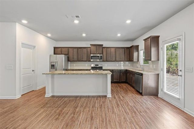 61 Pointe Place, Dawsonville, GA 30534