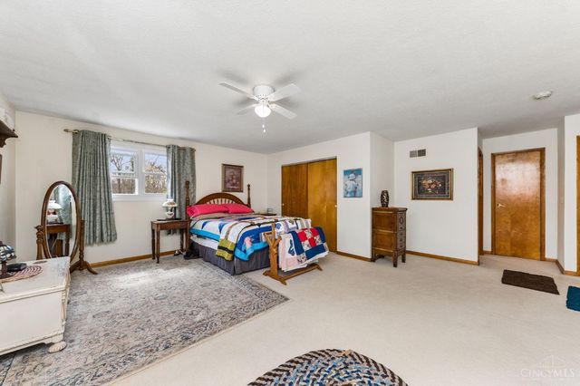 3911 Campbell Road, Fayetteville, OH 45118