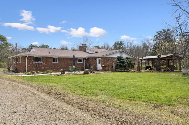 3911 Campbell Road, Fayetteville, OH 45118