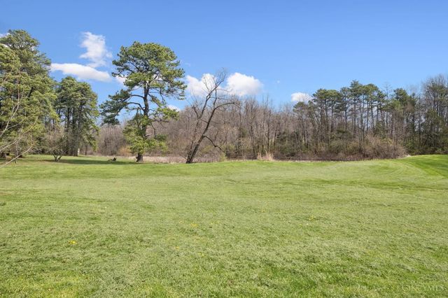 3911 Campbell Road, Fayetteville, OH 45118