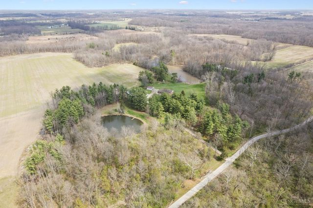 3911 Campbell Road, Fayetteville, OH 45118