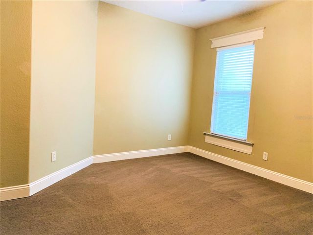 432 8TH AVENUE N 2, St Petersburg, FL 33701