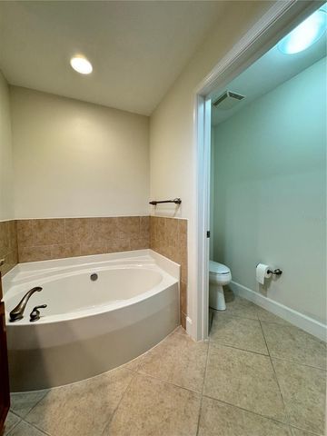 808 3RD AVENUE W 301, Bradenton, FL 34205
