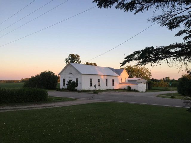 2897 COUNTY ROAD A, Oconto, WI 54153