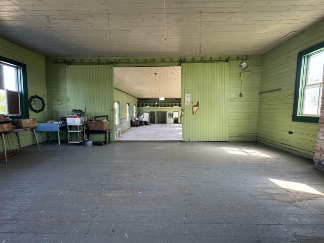 2897 COUNTY ROAD A, Oconto, WI 54153