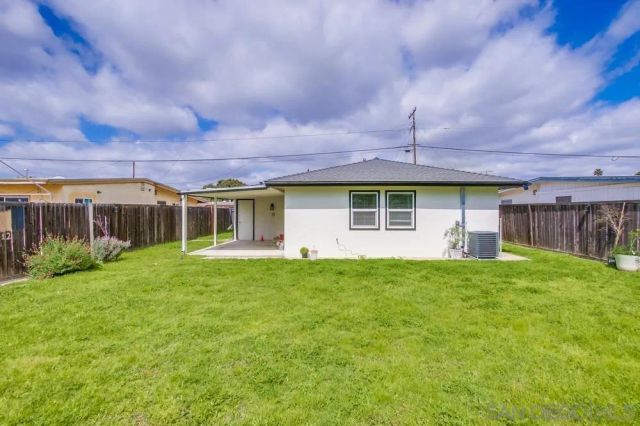 6375 Thorn St, San Diego, CA 92115