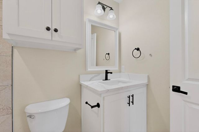 1518 Oak Street, Grand Prairie, TX 75050