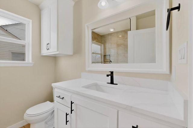 1518 Oak Street, Grand Prairie, TX 75050