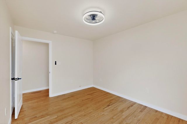 1518 Oak Street, Grand Prairie, TX 75050