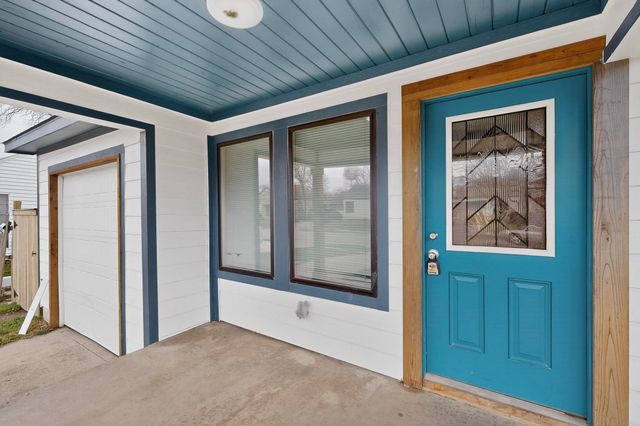 1518 Oak Street, Grand Prairie, TX 75050