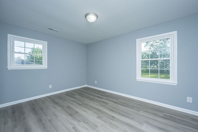 104 Forest Lane, Summerville, SC 29486