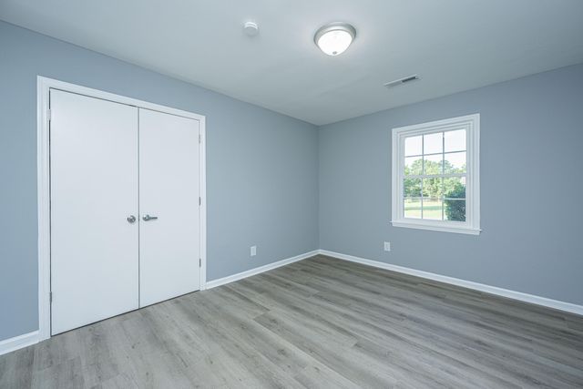 104 Forest Lane, Summerville, SC 29486