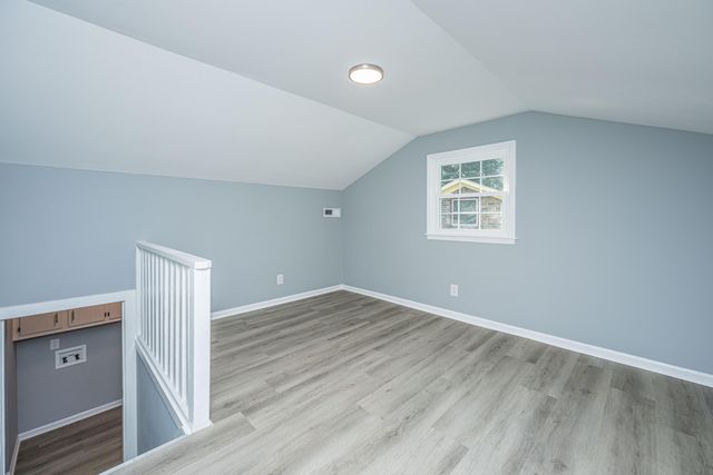 104 Forest Lane, Summerville, SC 29486