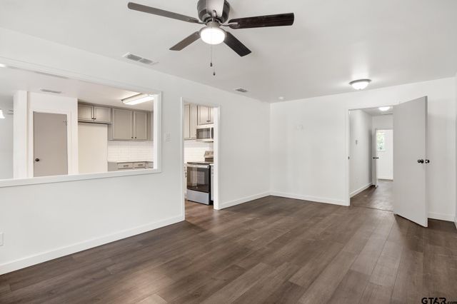 1538 N Hill, Tyler, TX 75702