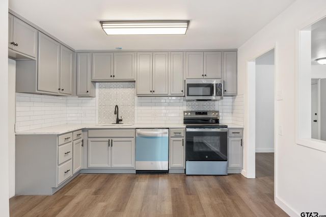 1538 N Hill, Tyler, TX 75702