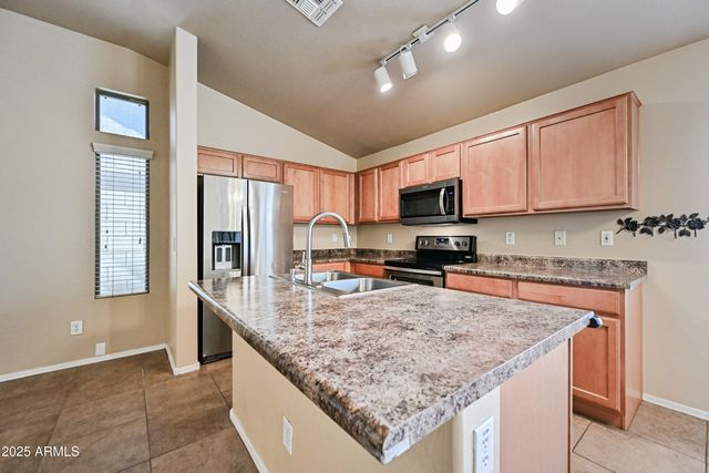 16620 S 48TH Street 24, Phoenix, AZ 85048