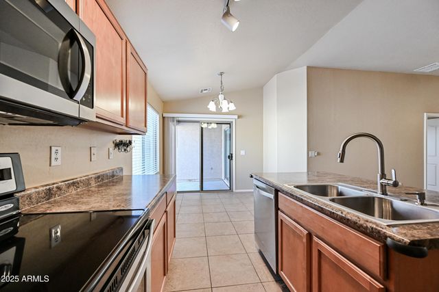 16620 S 48TH Street 24, Phoenix, AZ 85048