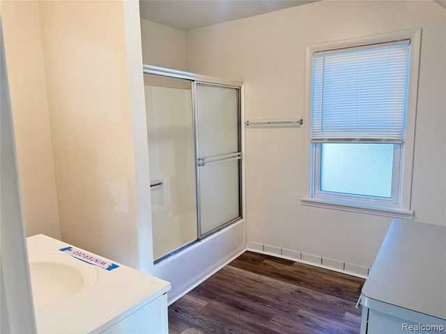 22851 Colgate Street, Farmington, MI 48336