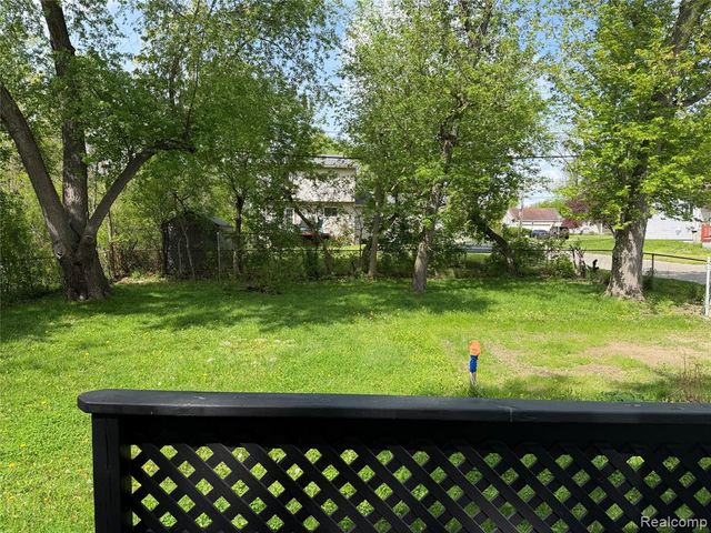 22851 Colgate Street, Farmington, MI 48336