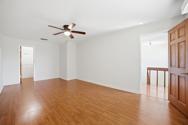 2895 Via Del Lago, Lake Worth, FL 33461