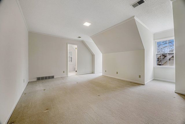 1330 PEBBLE CREEK LN, Memphis, TN 38120