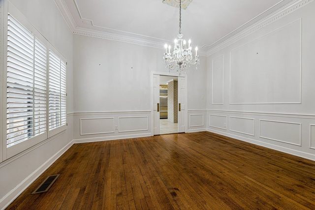 1330 PEBBLE CREEK LN, Memphis, TN 38120