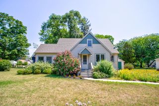 439 Plasman Avenue, Holland Twp, MI 49423