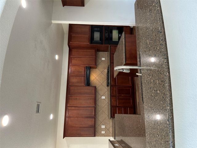 1374 Red Stag PL, Round Rock, TX 78665