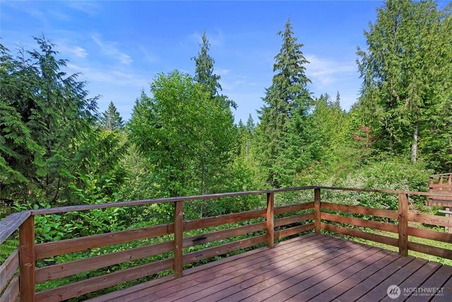 2809 Rainhaven Drive NW, Seabeck, WA 98380