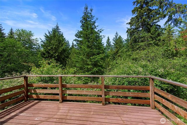 2809 Rainhaven Drive NW, Seabeck, WA 98380