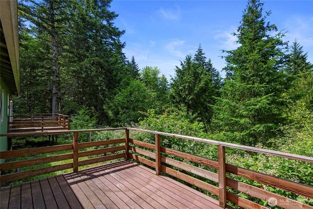 2809 Rainhaven Drive NW, Seabeck, WA 98380