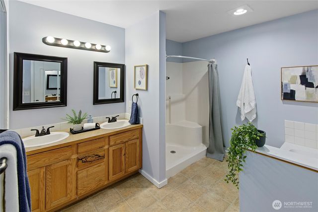 2809 Rainhaven Drive NW, Seabeck, WA 98380