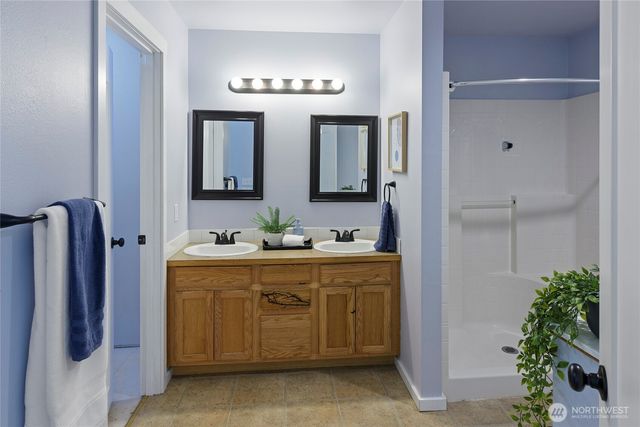 2809 Rainhaven Drive NW, Seabeck, WA 98380