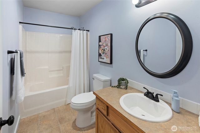 2809 Rainhaven Drive NW, Seabeck, WA 98380