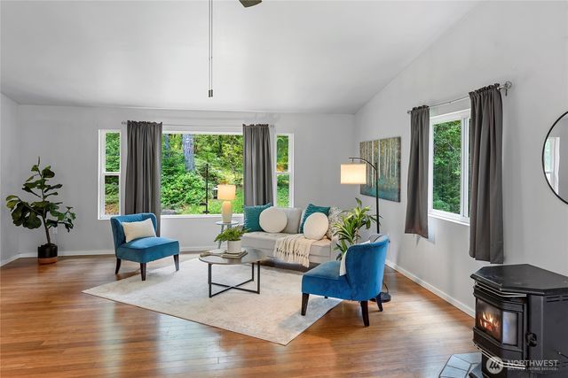 2809 Rainhaven Drive NW, Seabeck, WA 98380