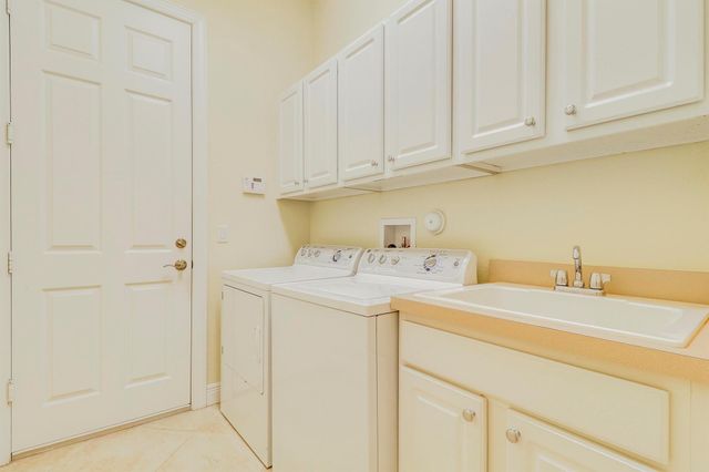 16988 SW Ambrose Way, Port St Lucie, FL 34986