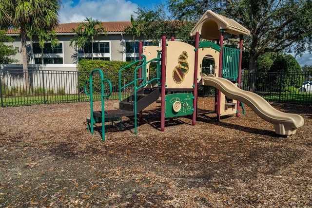 16988 SW Ambrose Way, Port St Lucie, FL 34986