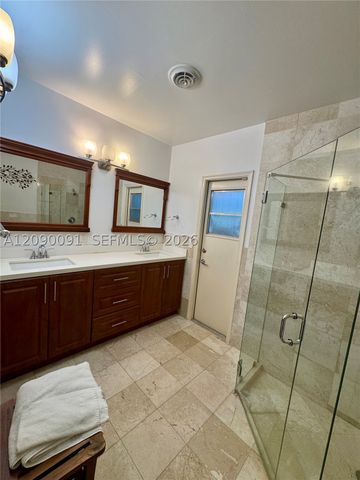8800 SW 151st St 0, Palmetto Bay, FL 33176
