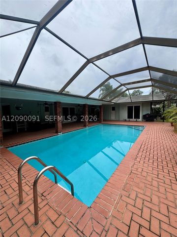 8800 SW 151st St 0, Palmetto Bay, FL 33176