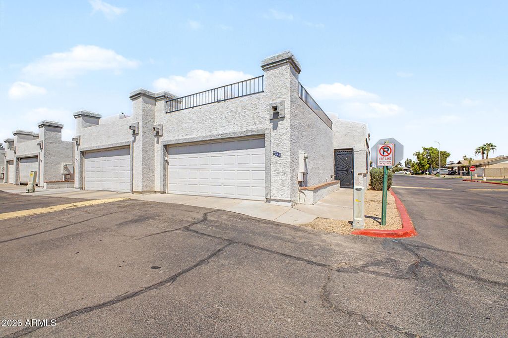 9249 N 47TH Drive, Glendale, AZ 85302