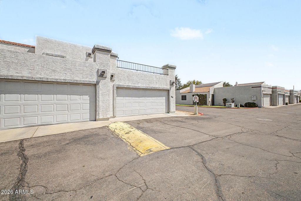 9249 N 47TH Drive, Glendale, AZ 85302 — photo 2