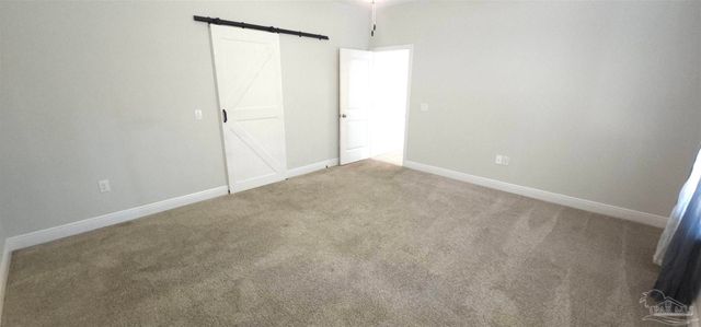 7071 Flintwood St, Navarre, FL 32566