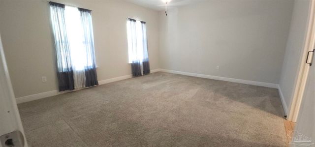 7071 Flintwood St, Navarre, FL 32566