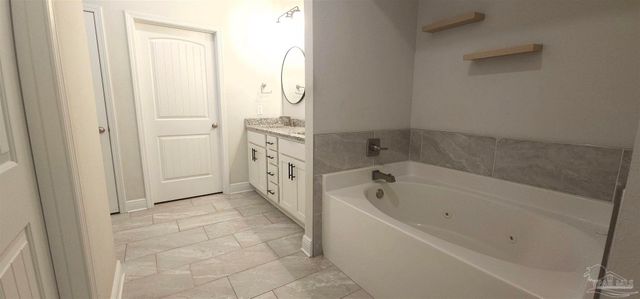 7071 Flintwood St, Navarre, FL 32566