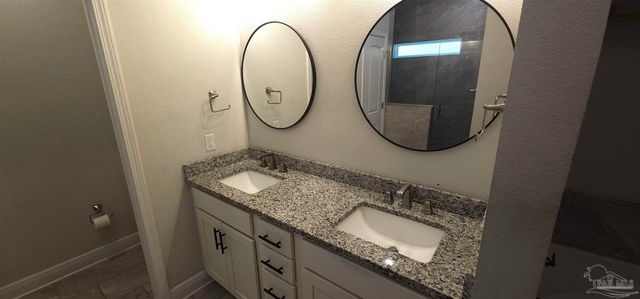7071 Flintwood St, Navarre, FL 32566